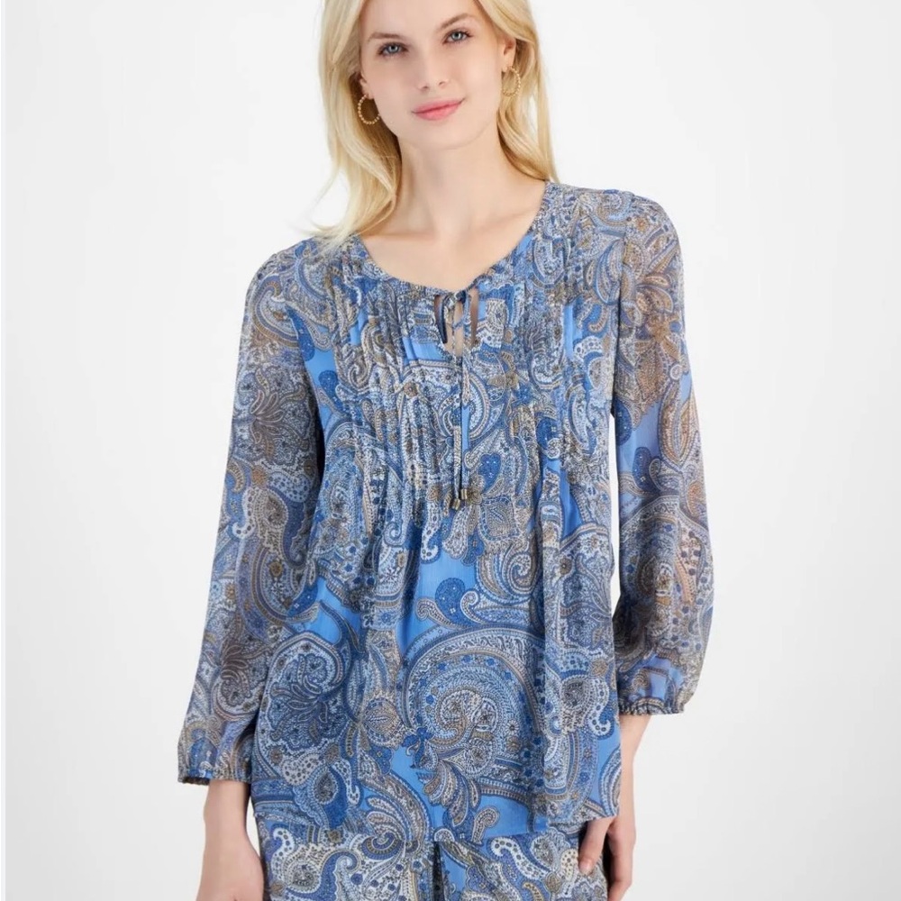 *NWT* Tommy Hilfiger Blue Pleated Blouse with Long Three-Quarter Sleeves Small